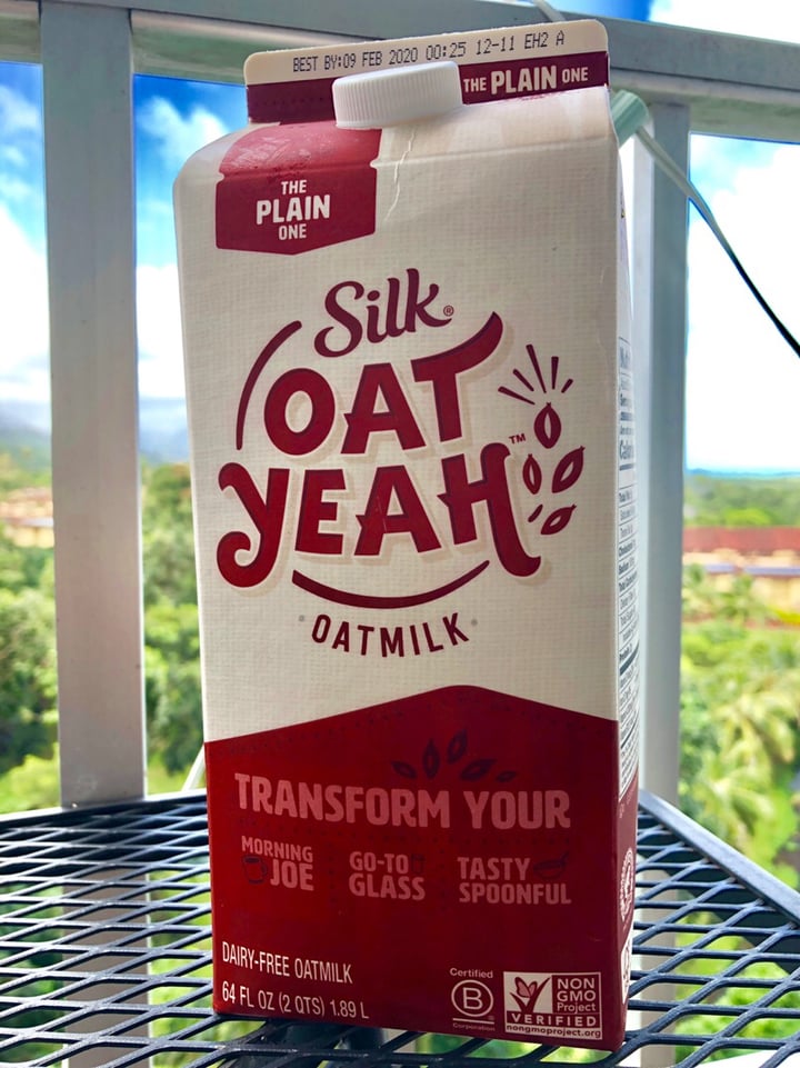 photo of Silk Oat Yeah Oatmilk The Plain One shared by @alohaanimalsanctuary on  09 Jan 2020 - review