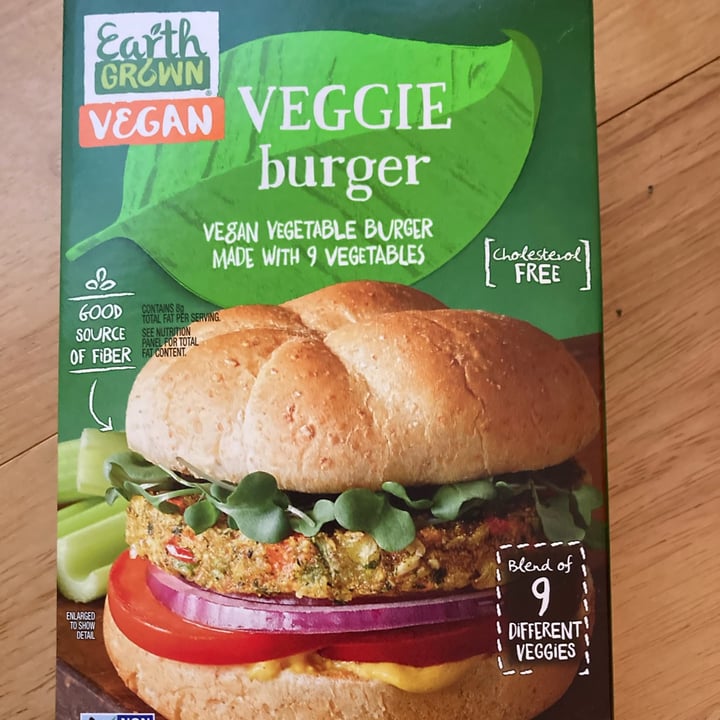 photo of Earth Grown Veggie Burger shared by @epwlandp on  13 May 2022 - review