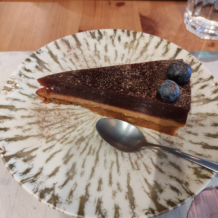review photo of Cookaluzka Tarta Peanutbutter&jelly shared by @veganisaurus on 13 Jul 2022 - review