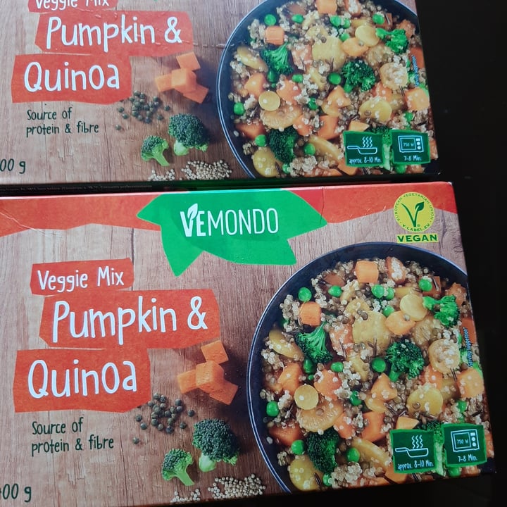 photo of Vemondo Veggie mix, pumpkin and quinoa shared by @vigoveryvegan on  27 Jan 2022 - review