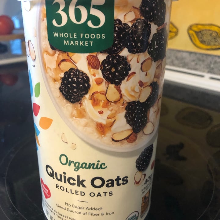 review photo of 365 Whole Foods Market Quick Oats shared by @julianabenson on 21 Jul 2021 - review