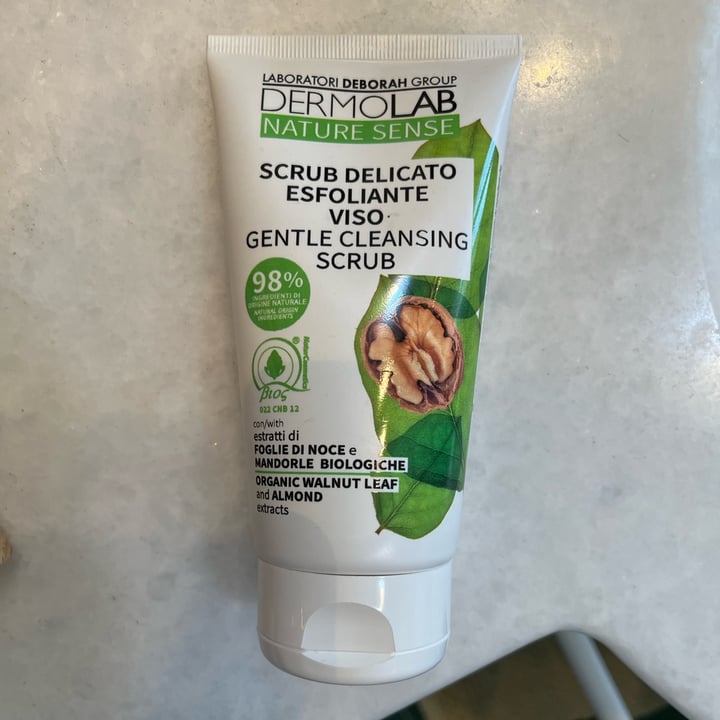 photo of Dermo lab Viso shared by @sara1995 on  05 Apr 2022 - review