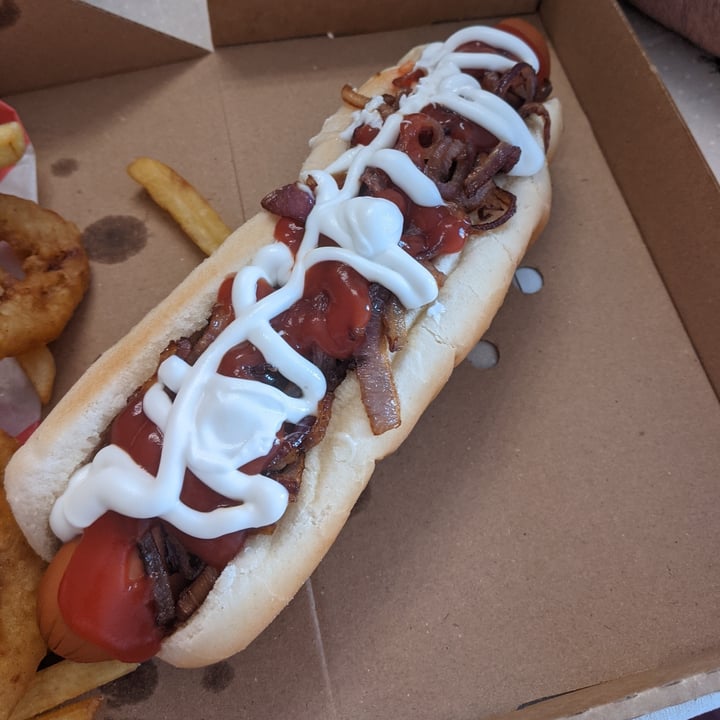 photo of Savage Slice Classic Hot Dog shared by @bethany777 on  04 Apr 2021 - review