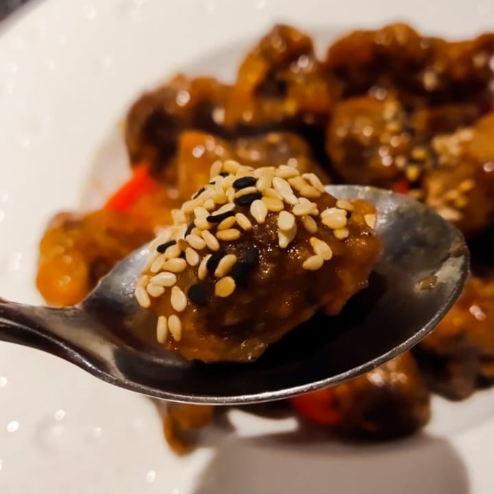 review photo of LingZhi Vegetarian - Velocity@Novena General Tso's Monkey Head Mushroom shared by @shradprads on 06 Oct 2020 - review