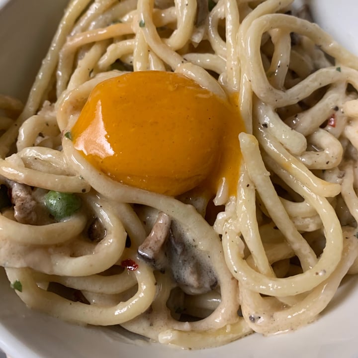 review photo of Crossroads Kitchen Carbonara fettuccine shared by @alexandraxnicole on 30 Apr 2021 - review