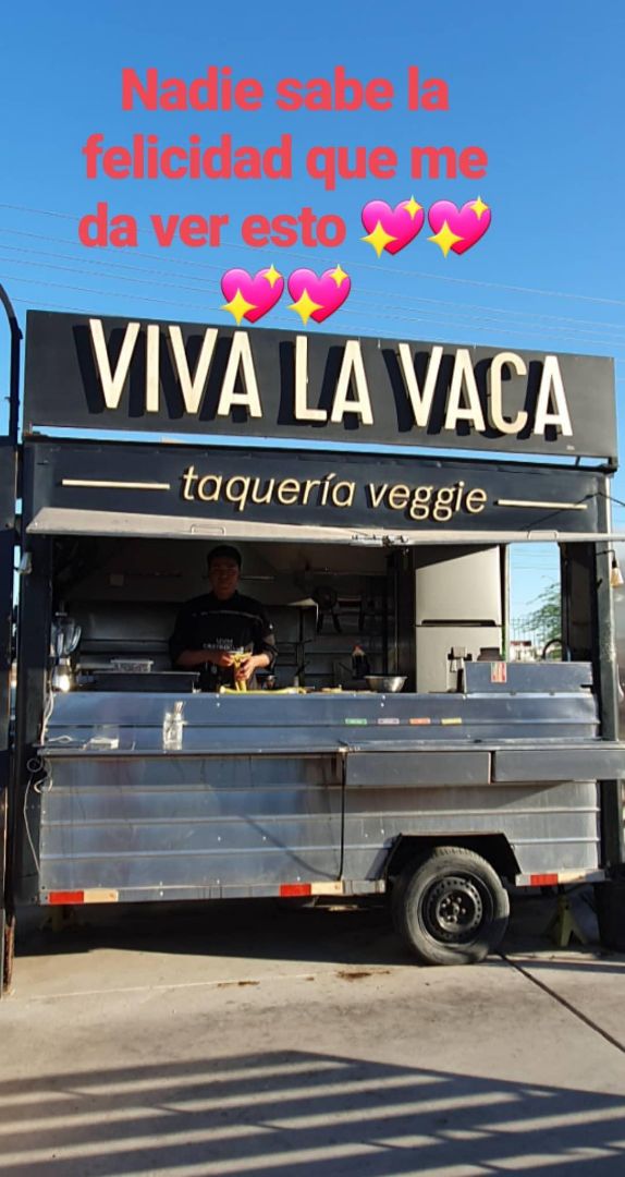 photo of Viva La Vaca Tacos de Jamaica shared by @vanessadelafuente on  19 May 2019 - review