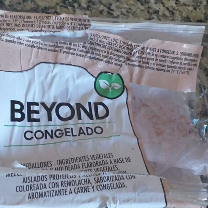 review photo of Beyond Meat Beyond Burger Plant-Based Patties shared by @melinamelinacc on 04 Dec 2022 - review