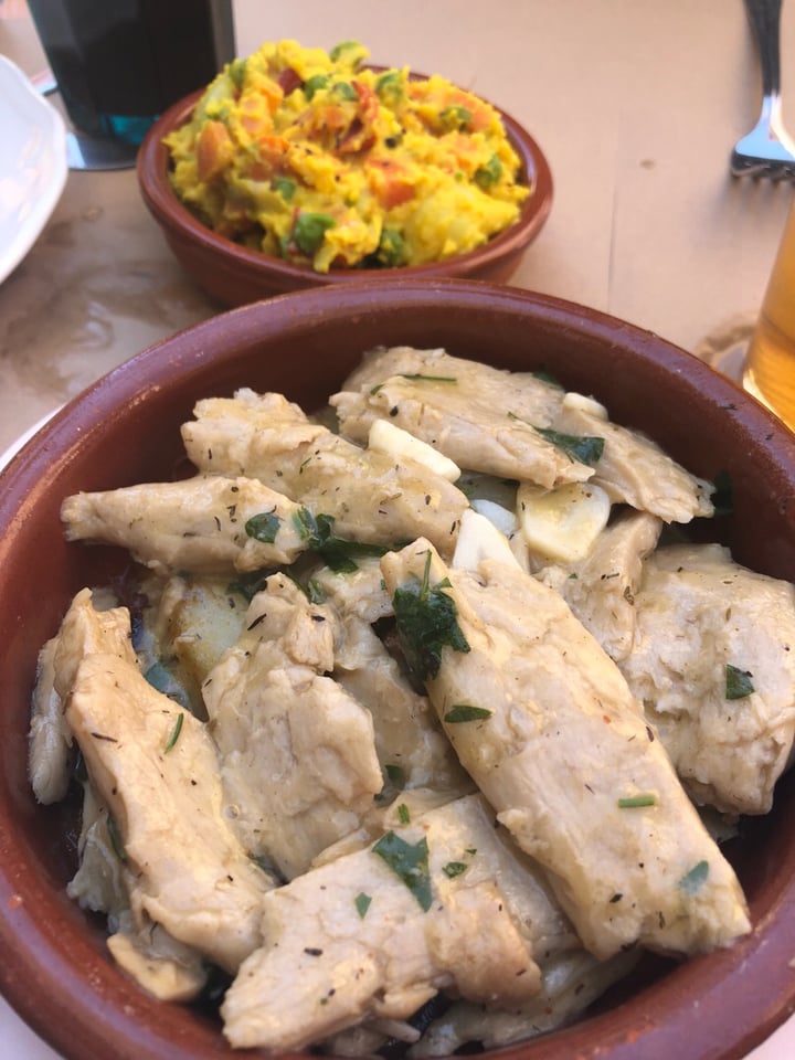 photo of La Libélula Vegan Café Tapas de la libélula shared by @veggielori on  26 Jul 2019 - review