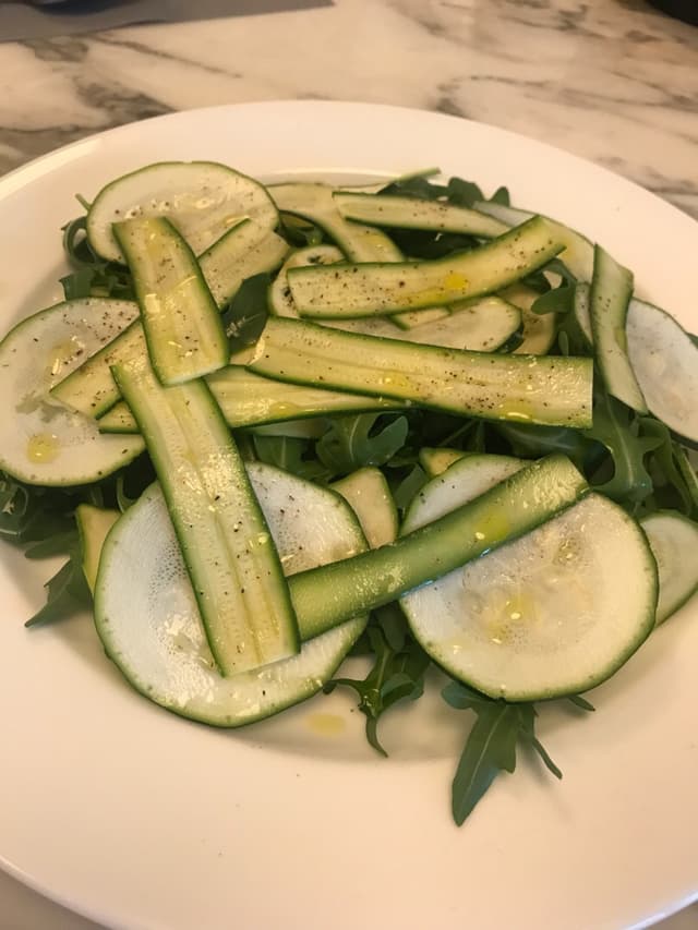 Foto do prato “Squash and Arugula salad”