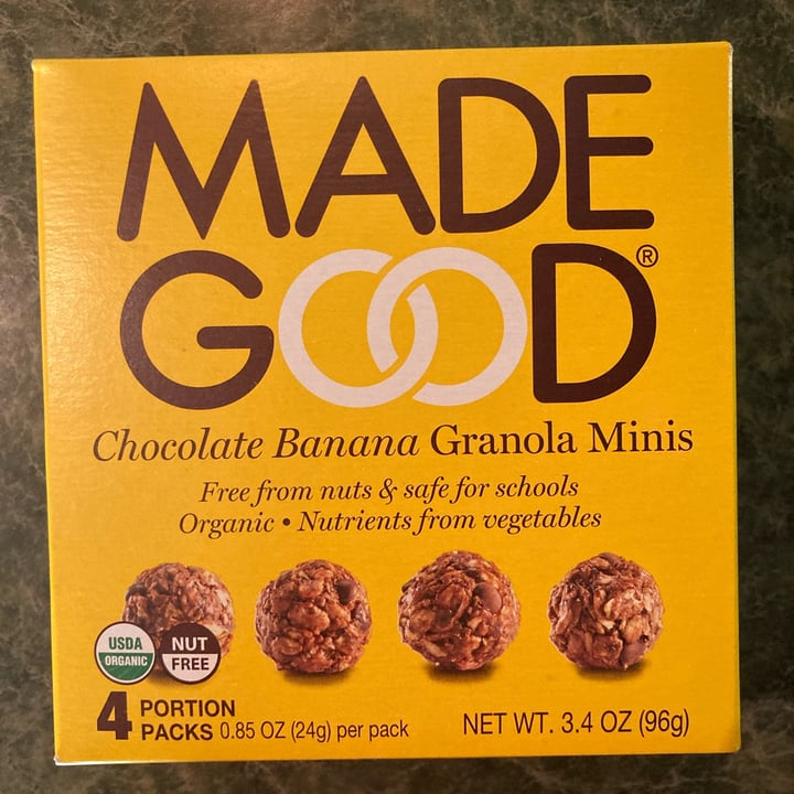 photo of Made Good Chocolate Banana Granola Minis shared by @tammydillon on  29 Dec 2021 - review