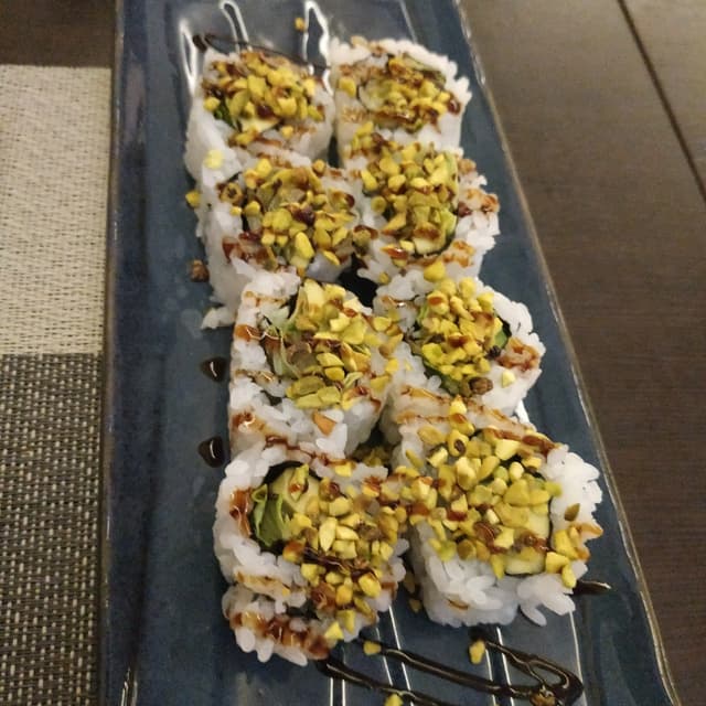 Foto do prato “Sushi vegano”