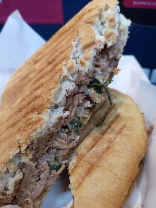 Photo of the dish “Young Jack Cubano”