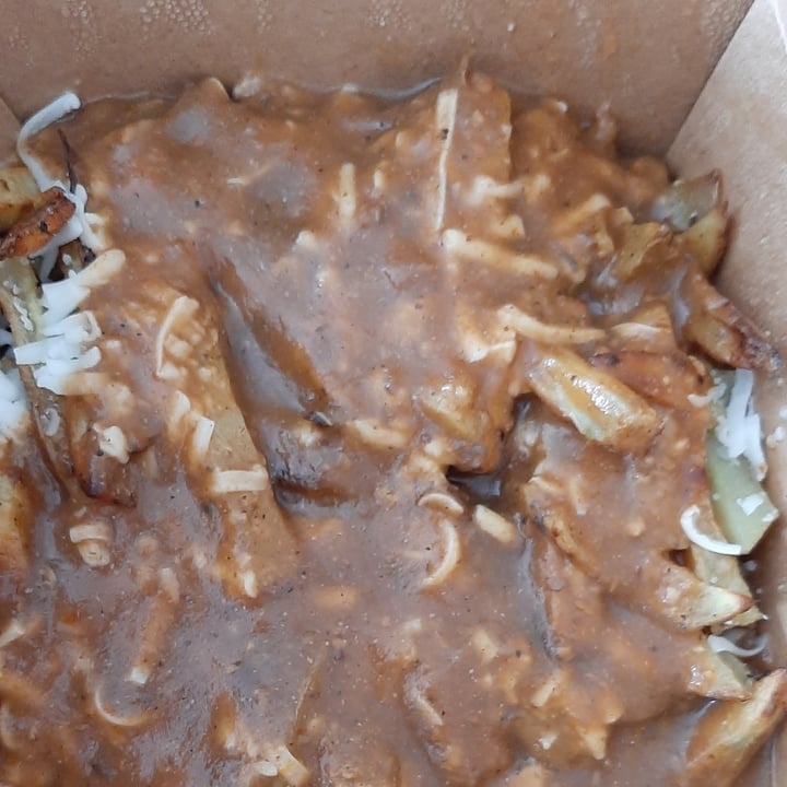 review photo of Copper Branch Poutine With Cremini Mushroom Sauce shared by @lauriafr80 on 22 Mar 2021 - review