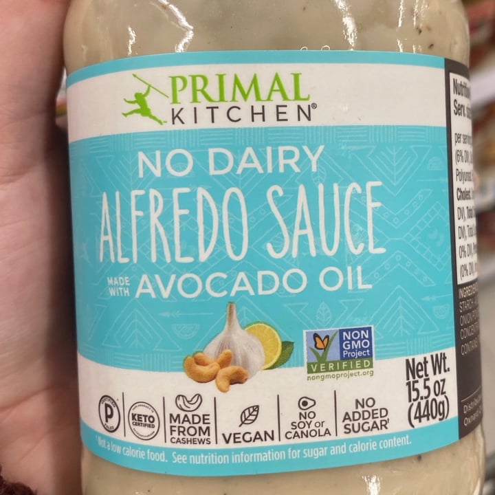 photo of Primal Kitchen Garlic Alfredo Sauce with Avocado Oil shared by @maggieglazier on  24 Jan 2021 - review