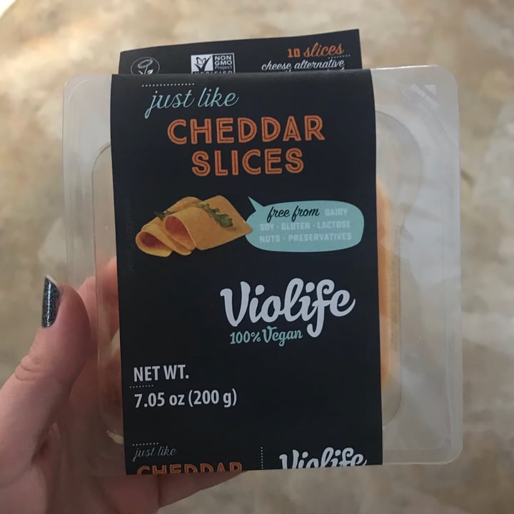 photo of Violife Cheddar Slices shared by @danidarling06 on  09 Feb 2021 - review