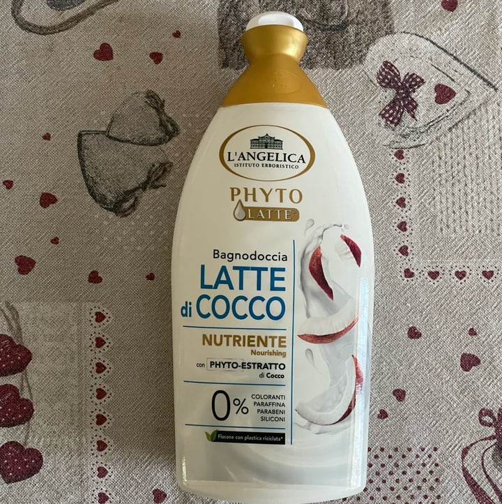 photo of L' Angelica Bagno doccia Latte di cocco shared by @martibell on  19 Sep 2022 - review