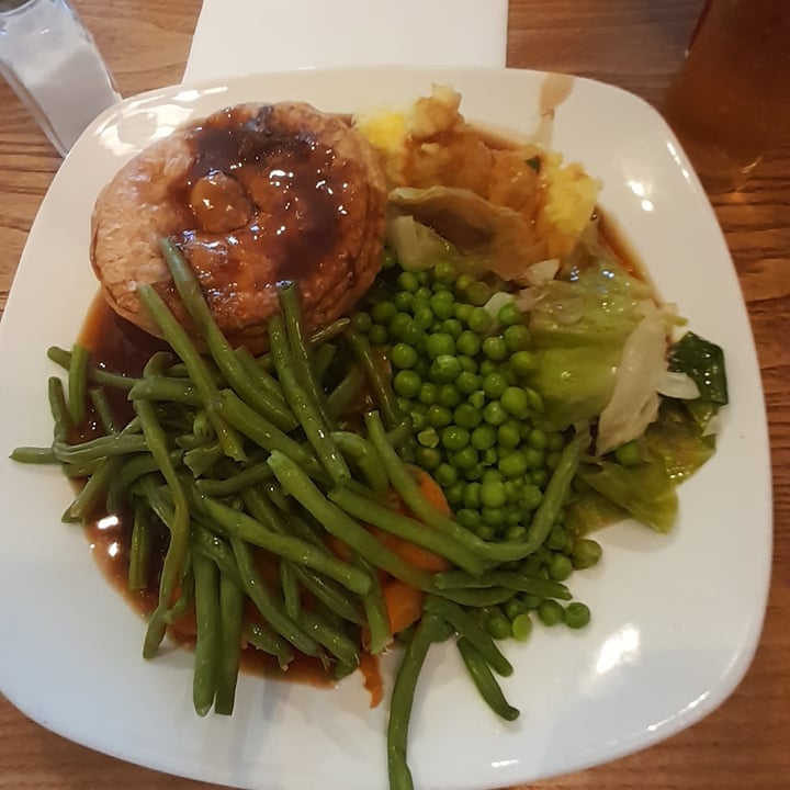 photo of Toby Carvery Dronfield mushroom  and ale pie shared by @clarewatters on  10 Jul 2022 - review