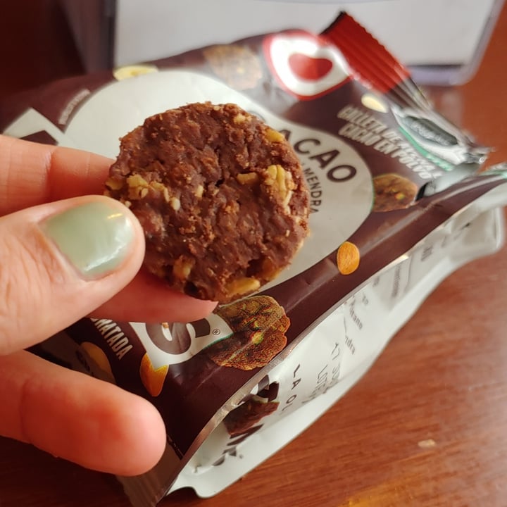 photo of La Oliva Galletas de Avena, Cacao, platano y almendras shared by @vianney on  10 Dec 2022 - review