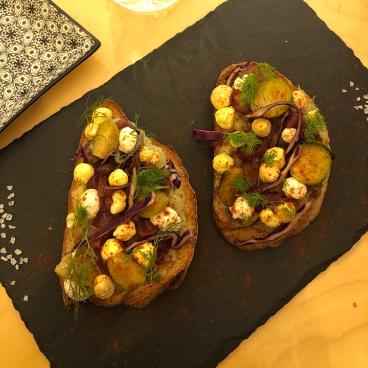 photo of Cavò Bistrot Bruschetta shared by @xoxoisa on  14 Mar 2022 - review