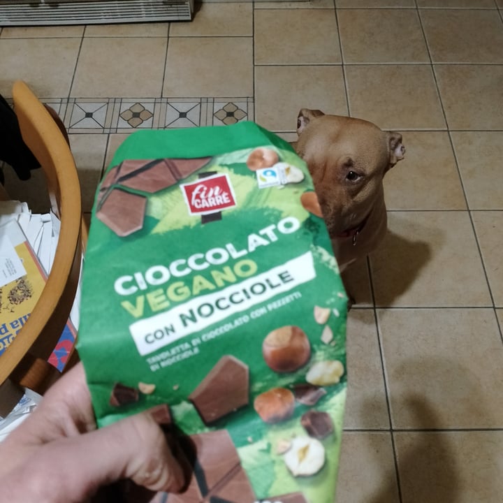 review photo of Fin Carré Chocolate con avellanas troceadas shared by @tonivisconti on 10 Apr 2022 - review