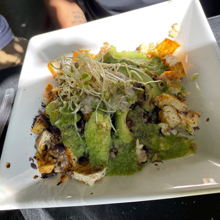 photo of Mattinata Vegan Sushi Salad shared by @caroesti on  11 Nov 2021 - review