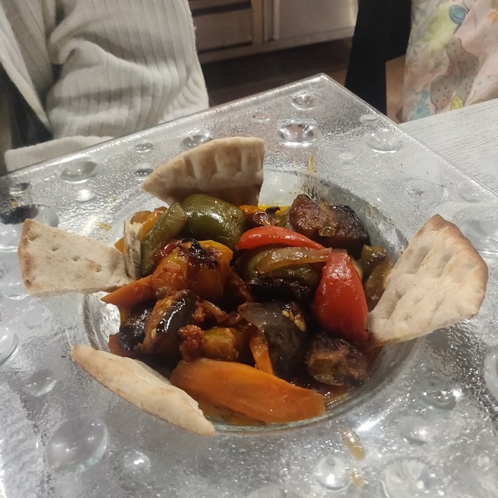 photo of Alex's Restaurant Lindos Briam shared by @sopheen on  13 Oct 2021 - review