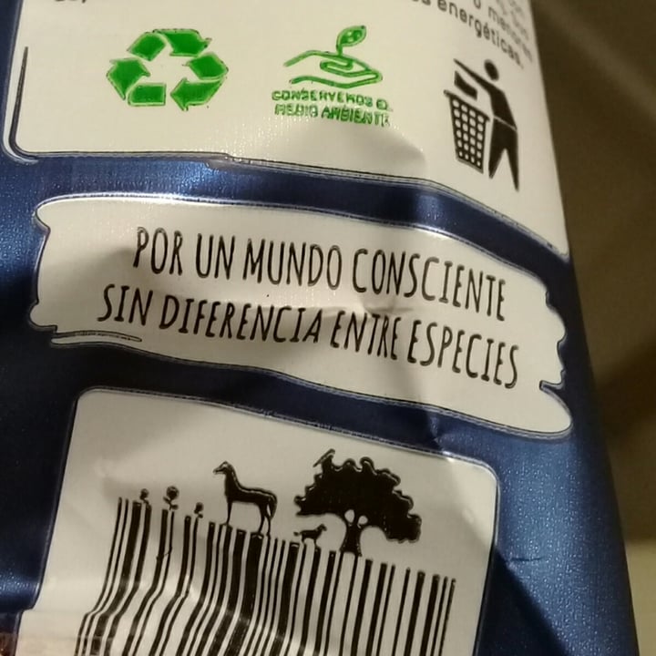 review photo of Un Rincón Vegano Alfajor de Frutos del Bosque shared by @martbass on 28 May 2020 - review