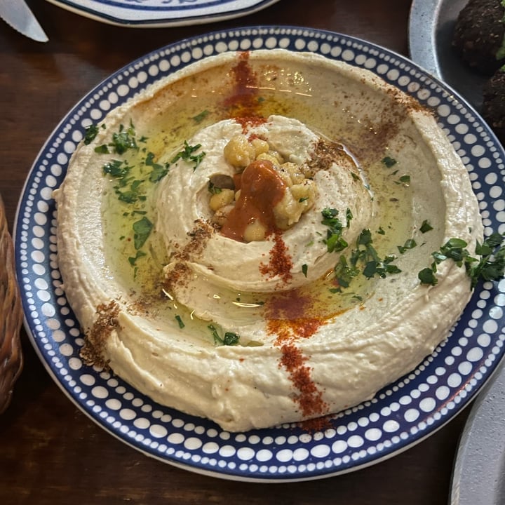 photo of Eretz Cantina Israeli Hummus shared by @lplanisi on  26 Jul 2022 - review