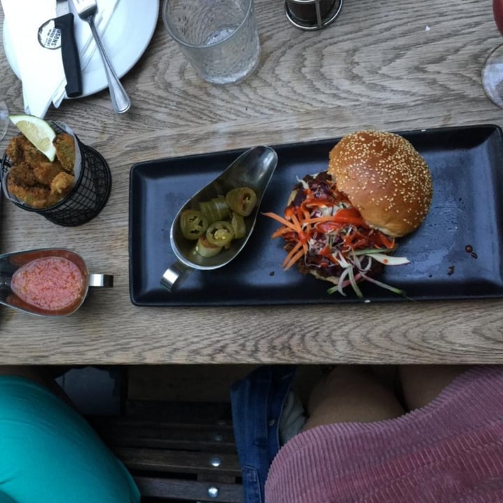 photo of Hudsons The Burger Joint (Gardens) Stomper burger shared by @saigepeters on  01 Jun 2020 - review