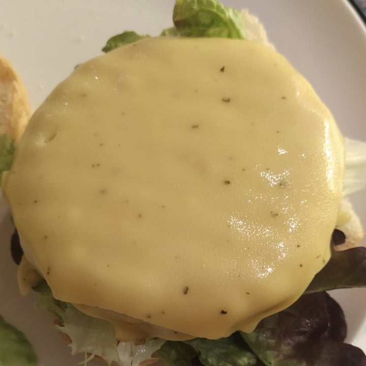 review photo of Vemondo Affettato Vegano Alla Mediterranea shared by @yosoysara on 16 Aug 2022 - review