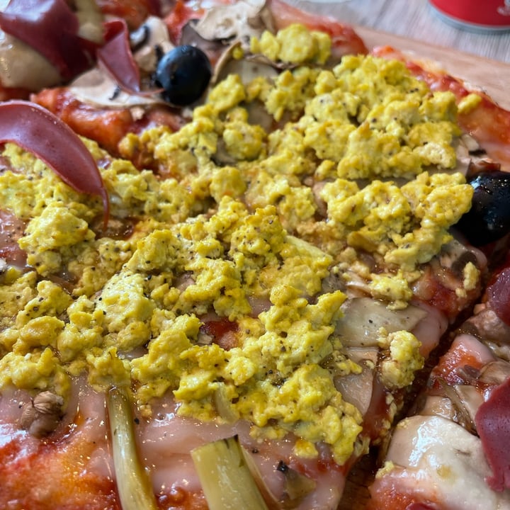 review photo of Al Pachino Pizza Capricciosa shared by @sharonluccitti on 05 Oct 2022 - review