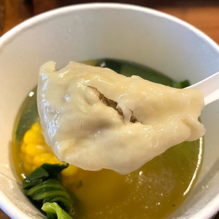 photo of Daily Green (St. George's Road) OmniMeat Dumpling Soup shared by @lynnyap8888 on  11 Apr 2022 - review