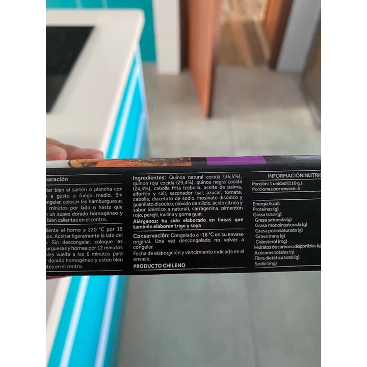 review photo of Rikü Hamburguesas Tres Quinoas shared by @alechugavegan on 17 Mar 2020 - review