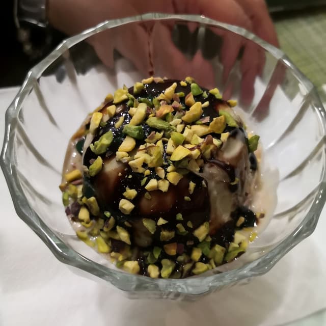 「Gegè-Semifreddo di nocciola e pistacchi」の料理の写真