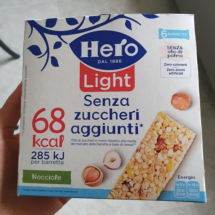 photo of Hero Light barrette alle nocciole senza zuccheri aggiunti shared by @francescama on  20 Jun 2022 - review