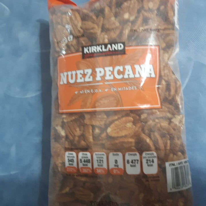 photo of Kirkland Signature Nueces shared by @guppy on  31 Mar 2020 - review