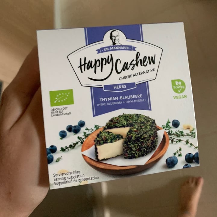 review photo of Dr. Mannah's Blueberry-Thyme "Matured Cheese" shared by @avegangirl on 19 Dec 2020 - review