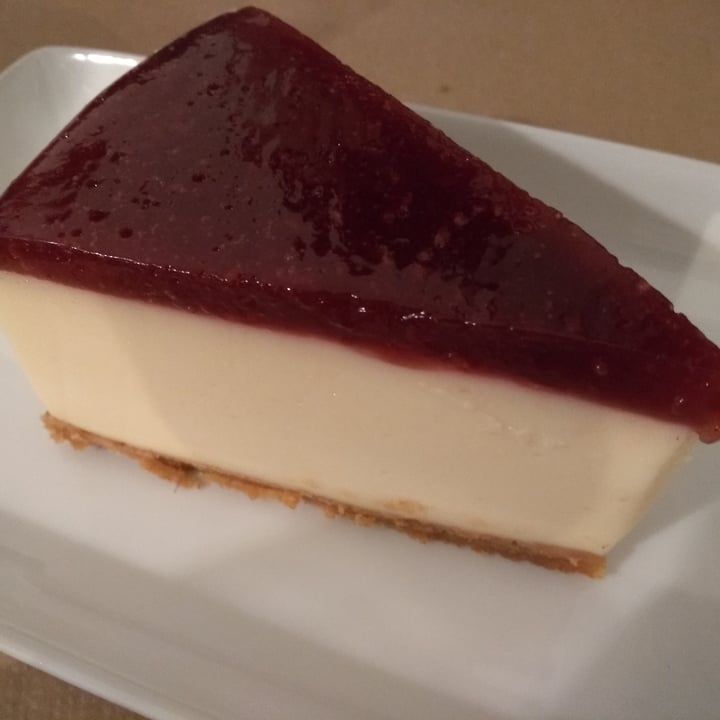 photo of La Tía Carlota Cheesecake shared by @anav86 on  20 Sep 2020 - review