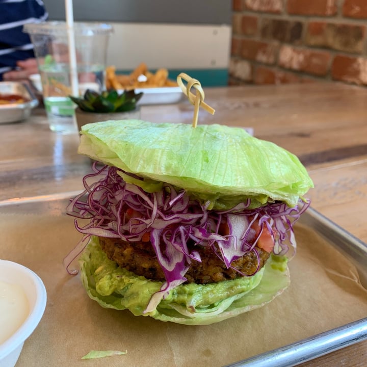 photo of Turf Surf & Earth Lentil Mushroom Burger shared by @simplejourneying on  12 Jul 2021 - review