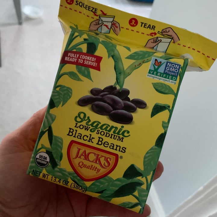 photo of Jack’s quality Organic black beans shared by @allhess on  24 Nov 2021 - review