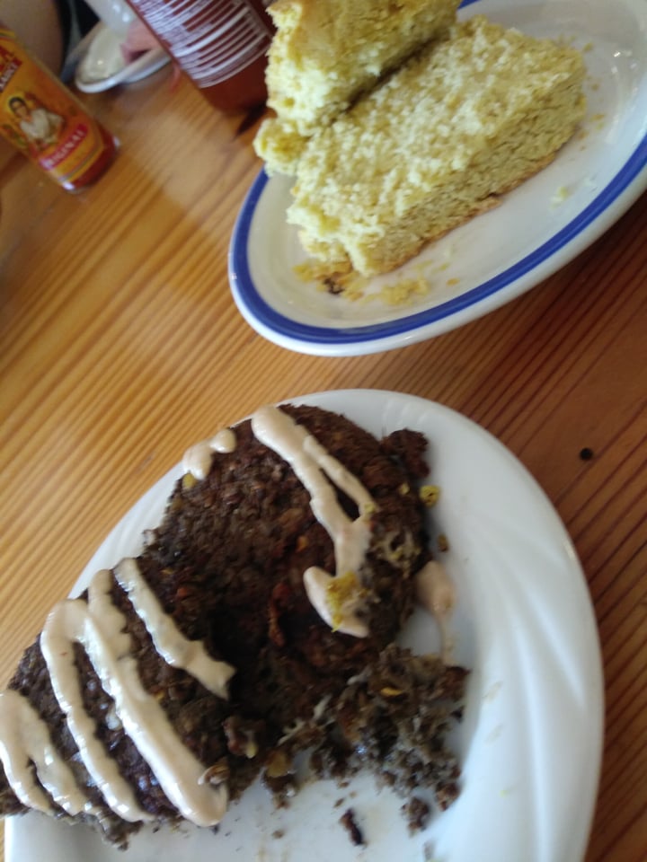 photo of Cleveland Vegan Lentil sausage patties and buttered biscuit shared by @forceofnature on  04 Jun 2018 - review