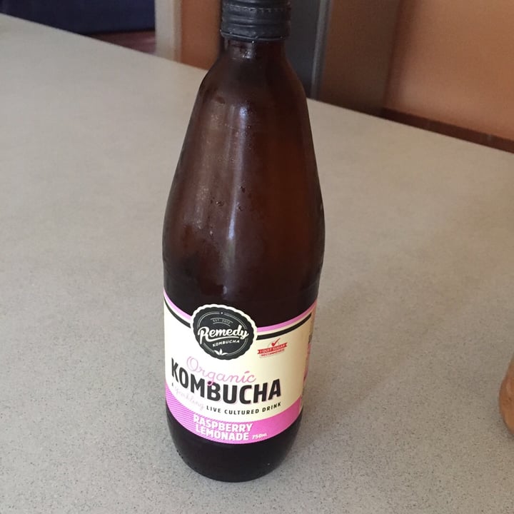 photo of Remedy Kombucha Raspberry Lemonade shared by @liquidloic on  12 Apr 2020 - review