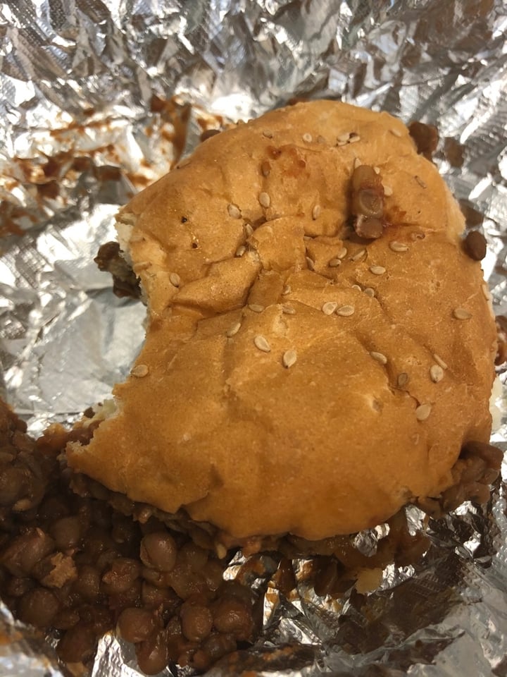 review photo of VeganMunch Hamburguesa De Lentejas shared by @cristinarmzgmz on 10 Feb 2020 - review