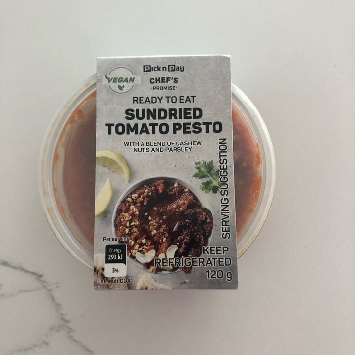 photo of Pick n Pay Sundried Tomato Pesto shared by @zsuz on  08 Nov 2021 - review