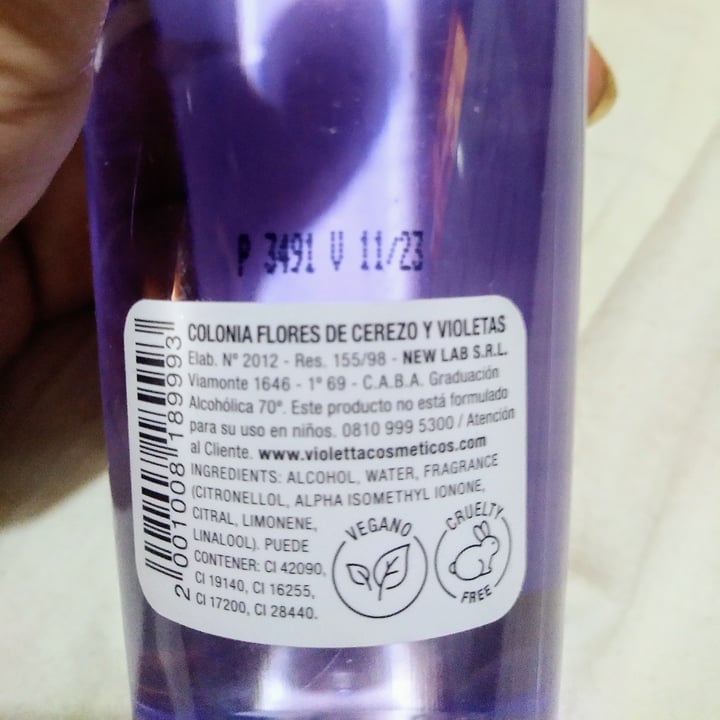 photo of Violetta cosméticos Colonia Flores de Cerezo y Violetas shared by @biancaro on  30 Dec 2020 - review