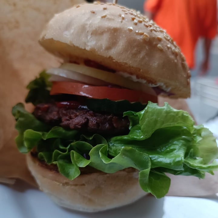 photo of YAYA BURGER BAR IZAKAYA Beyond Burger shared by @silviaf1991 on  13 Aug 2022 - review