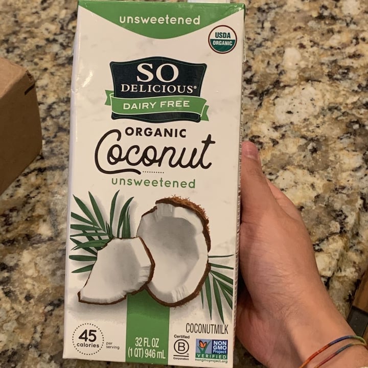 review photo of So Delicious Dairy Free Organic Coconut Unsweetened Milk shared by @angelicafanara on 12 Mar 2022 - review