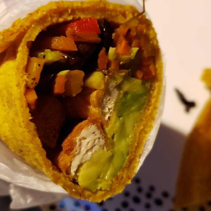 photo of Let it V - Vegan Sushi Burrito cajun shared by @lucianah on  07 Dec 2020 - review