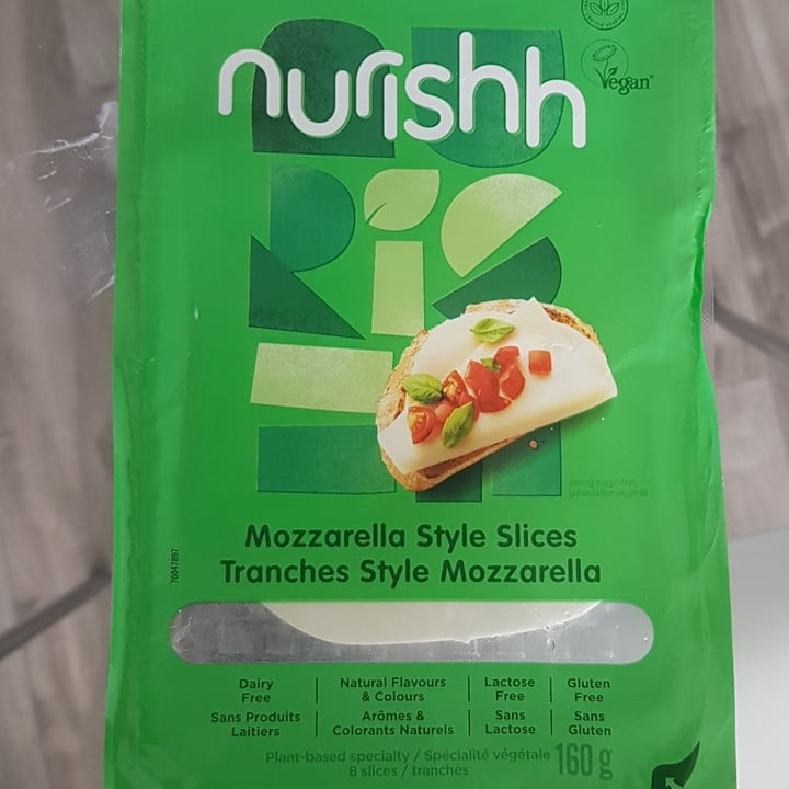 photo of Nurishh Mozzarella Style Slices shared by @tommyvm on  23 Sep 2022 - review