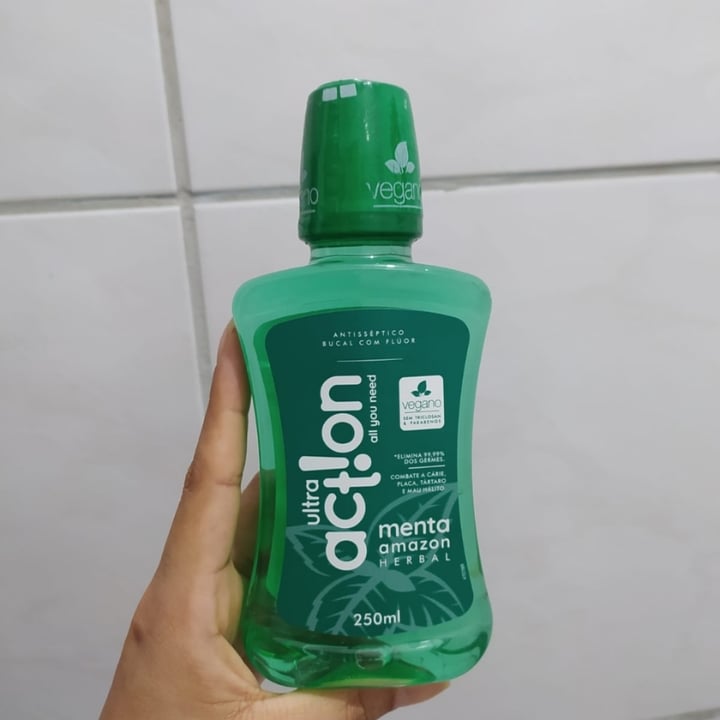 review photo of Ultra action Enxaguante Bucal Menta Amazon Herbal shared by @caiqueoliveira on 17 Apr 2022 - review